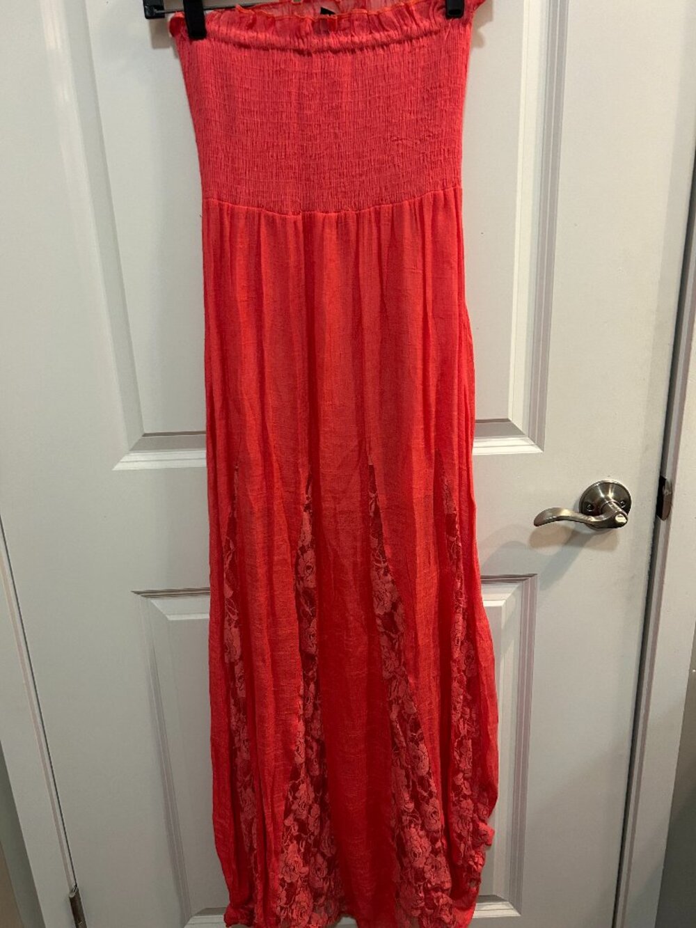 Windsor Coral Pink Strapless Maxi Dress Lace Boho Smocked Stretch Medium Cottage